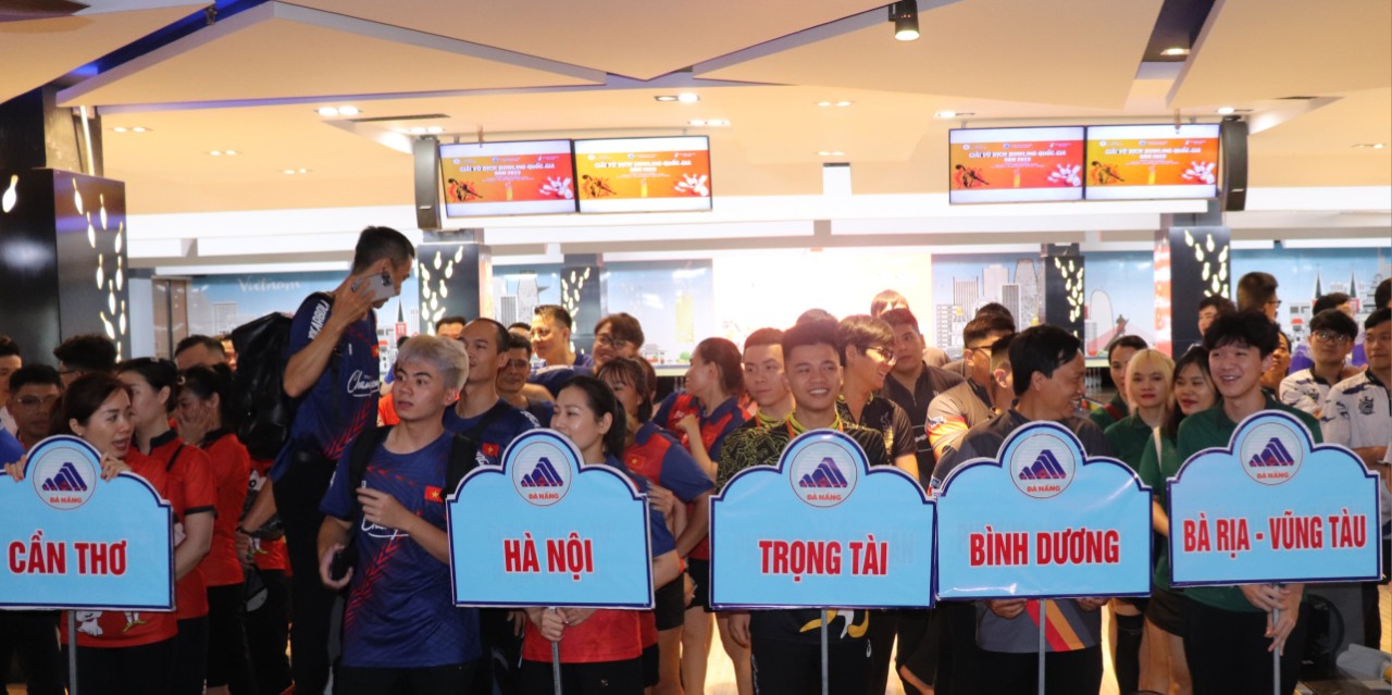 Các đội thi đấu đến từ khắp nơi trên cả nước. Ảnh: Nguyễn Linh