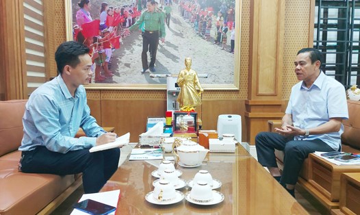 Phóng viên  Báo Lao Động tại buổi phỏng vấn ông Võ Trọng Hải - Chủ tịch UBND tỉnh Hà Tĩnh trưa ngày 20.7. Ảnh: Minh Lê.