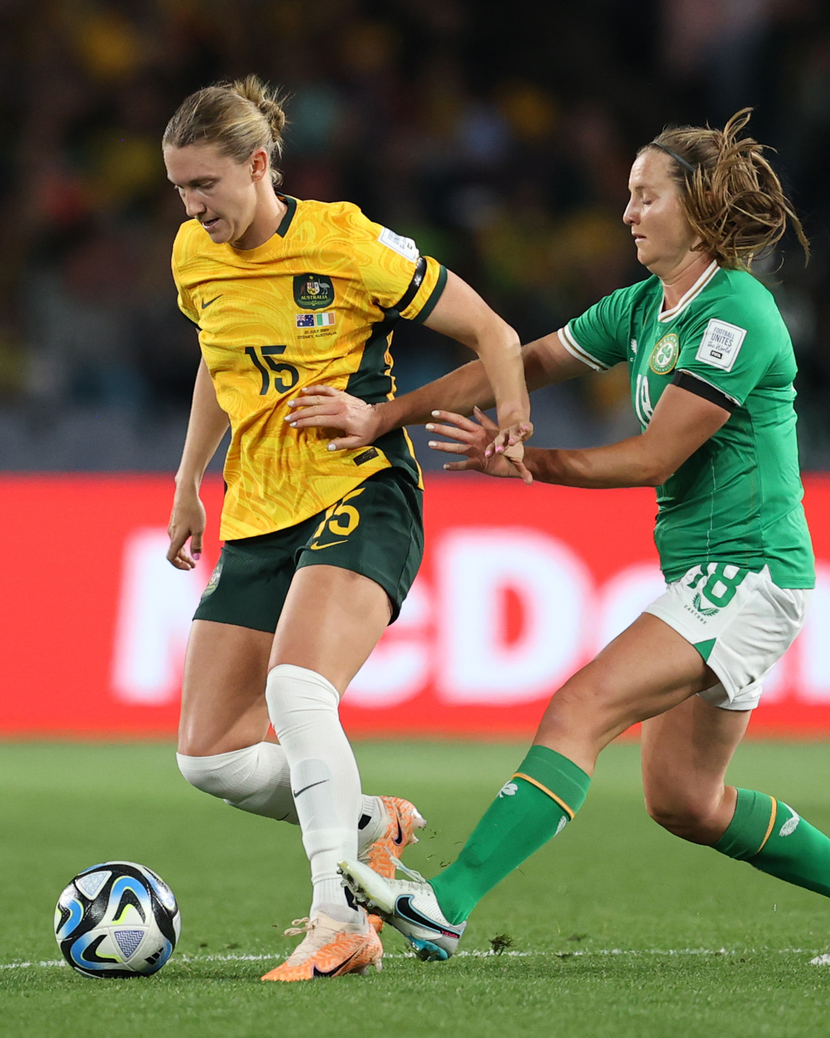 Australia chơi tốt trong hiệp 1. Ảnh:  FIFA Women's World Cup.