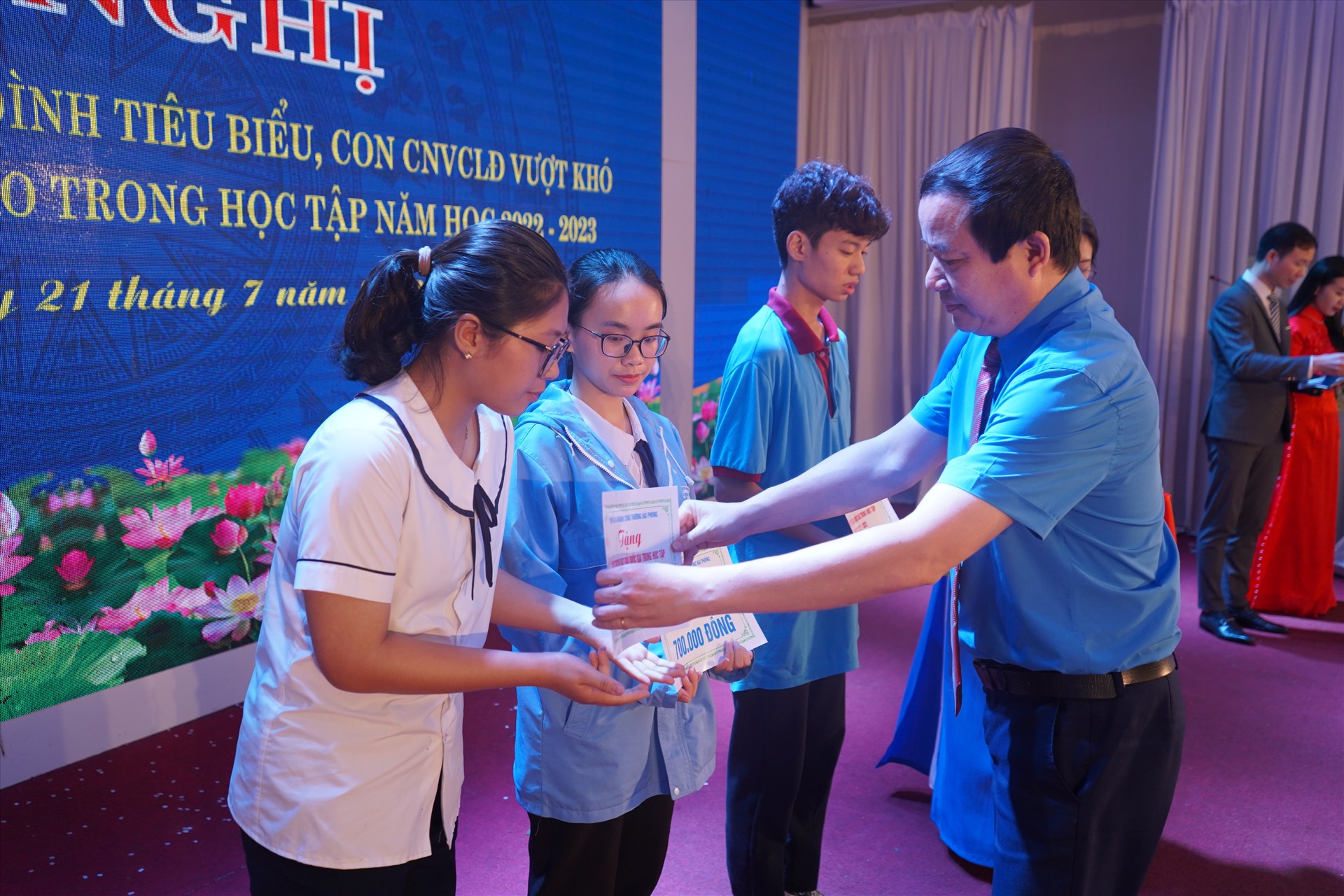 Công đoàn Công Thương Hải Phòng biểu dương 154 con CNVCLĐ học giỏi