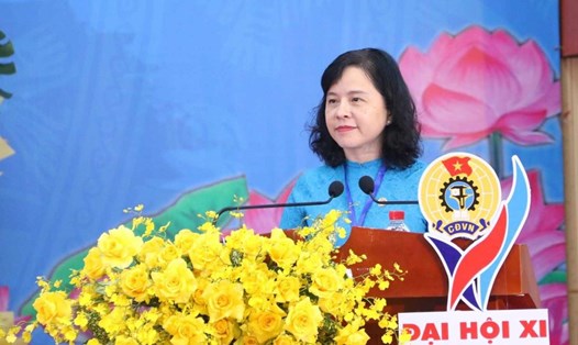 Bà Nguyễn Thị Hương Giang tiếp tục được tín nhiệm giữ chức Chủ tịch LĐLĐ tỉnh Bình Phước nhiệm kỳ 2023-2028. Ảnh: Đình Trọng
