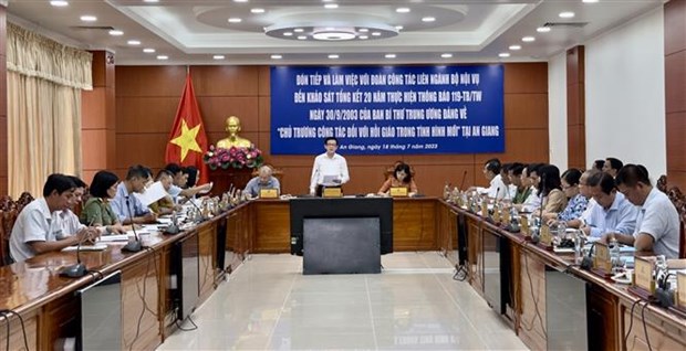 Ông Nguyễn Ánh Chức - Phó Trưởng Ban Tôn giáo Chính phủ - phát biểu tại buổi làm việc. Ảnh: TTXVN