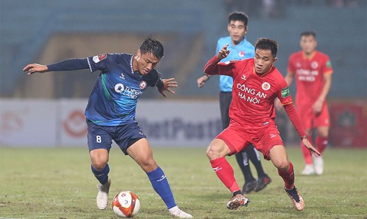 Tâm điểm vòng 2 giai đoạn 2 V.League 2023 là màn so tài giữa Bình Định với Công an Hà Nội. Ảnh: VPF