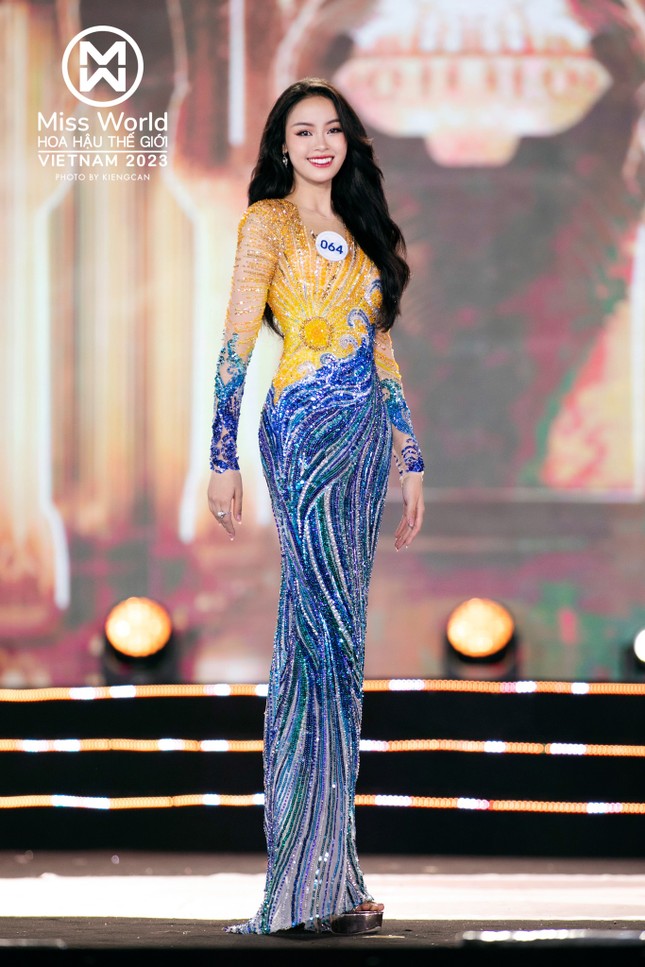 Đào Thị Hiền trong đêm Chung kết Miss World Việt Nam 2023. Ảnh: Sen Vàng