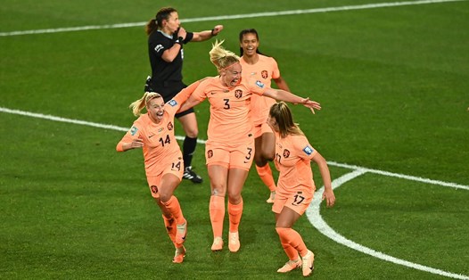 Tuyển nữ Hà Lan có chiến thắng tối thiểu 1-0 trước tuyển nữ Bồ Đào Nha, mở ra cơ hội đi tiếp tại bảng E. Ảnh: FIFA