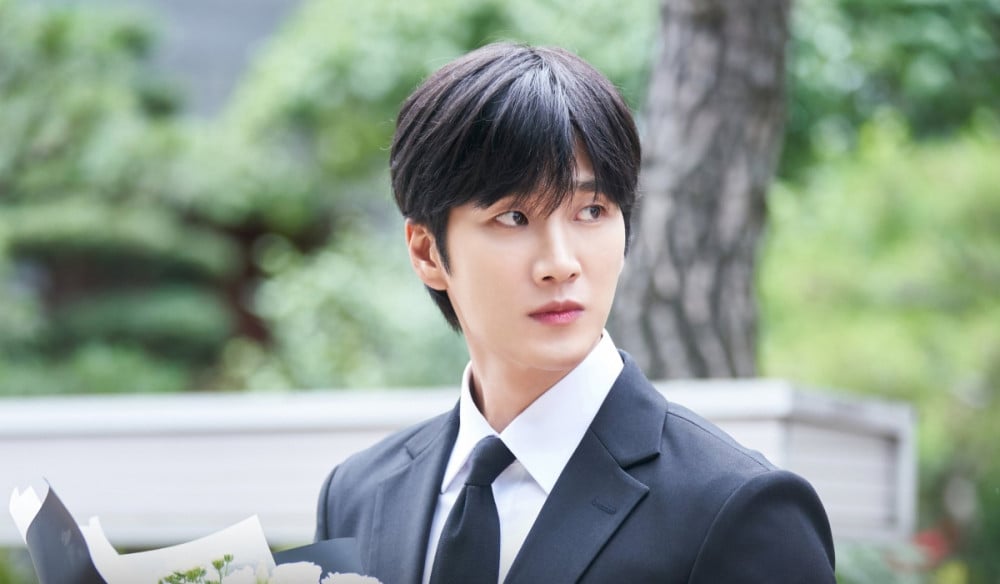 Ahn Bo Hyun trong phim giả tưởng. Ảnh: Nhà sản xuất