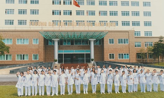 Sinh viên Trường Đại học Điều dưỡng Nam Định. Ảnh: NDUN