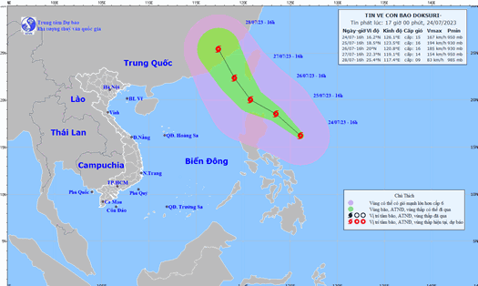 Cập nhật đường đi của cơn bão Doksuri 16 giờ ngày 24.7. Ảnh: Trung tâm Dự báo KTTVQG.