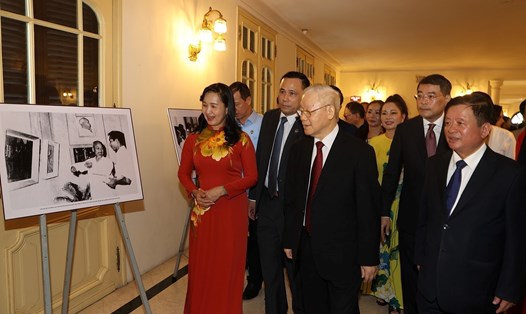 Tổng Bí thư Nguyễn Phú Trọng dự Lễ kỷ niệm 75 năm Ngày thành lập Liên hiệp các Hội Văn học Nghệ thuật Việt Nam. Ảnh: TTXVN