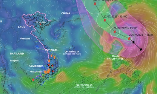 Vị trí và đường đi của bão Doksuri cập nhật lúc 17 giờ ngày 25.7. Ảnh: VNDMS