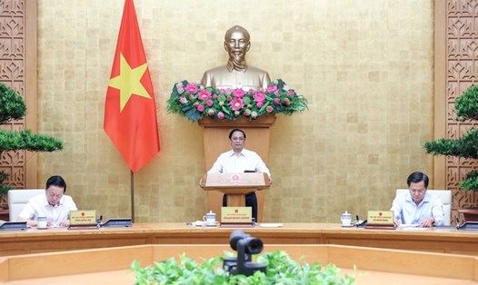 Thủ tướng Phạm Minh Chính chủ trì phiên họp Chính phủ chuyên đề về xây dựng pháp luật tháng 7.2023. Ảnh: VGP