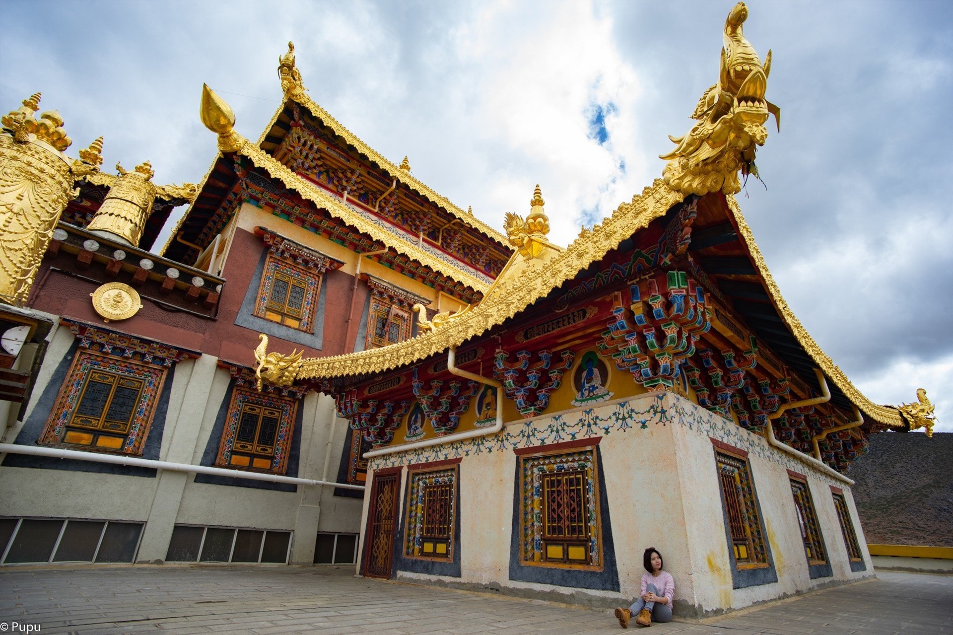 Tu viện Songzanlin bao gồm rất nhiều gian và sảnh đường.