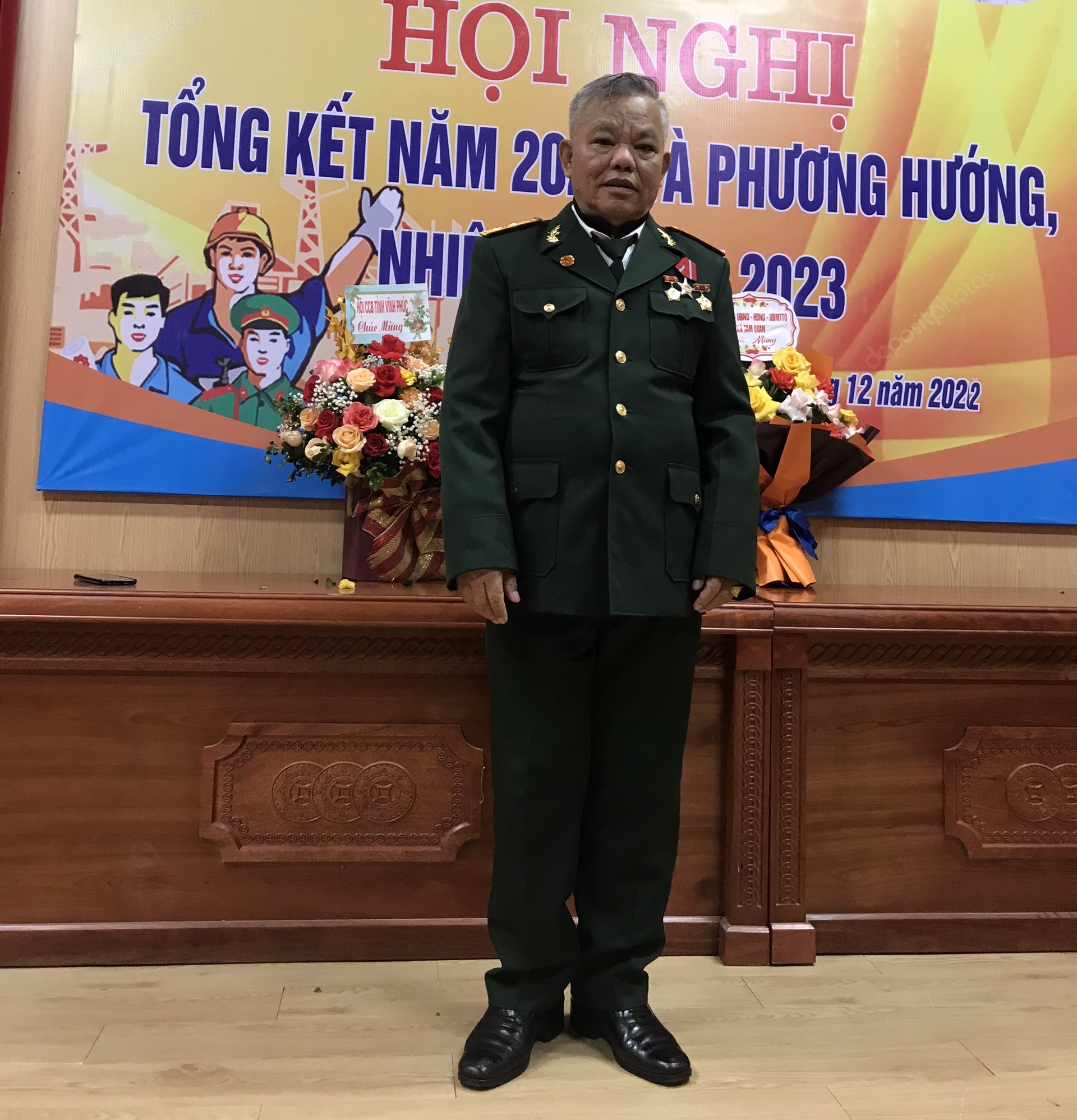 Cựu chiến binh Trần Oai Bốn hiện đang đảm nhận nhiều trọng trách ở địa phương. Ảnh: NVCC