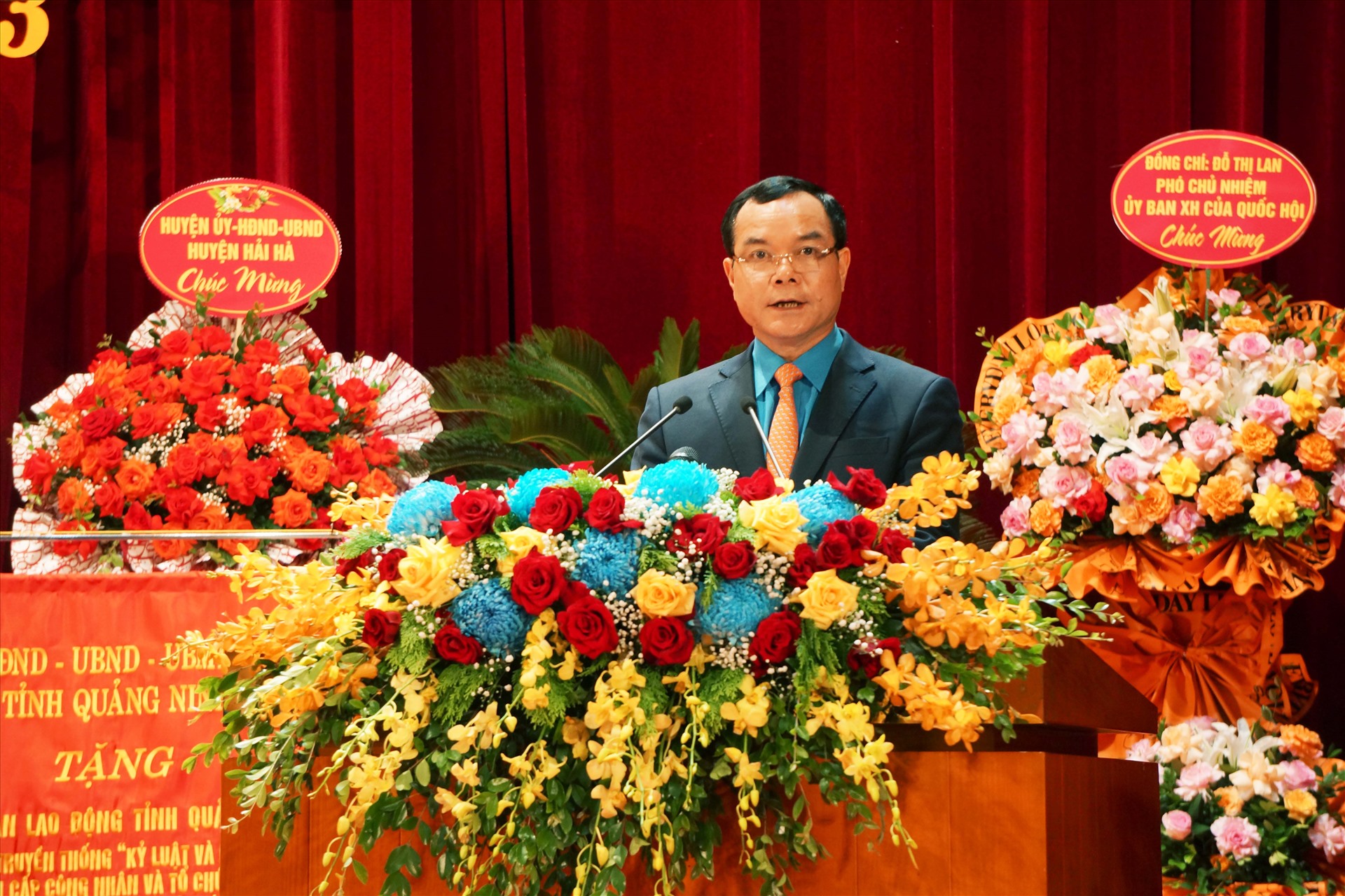 Chủ tịch Tổng LĐLĐ Việt Nam Nguyễn Đình Khang phát biểu chỉ đạo tại đại hội. Ảnh: Nguyễn Hùng