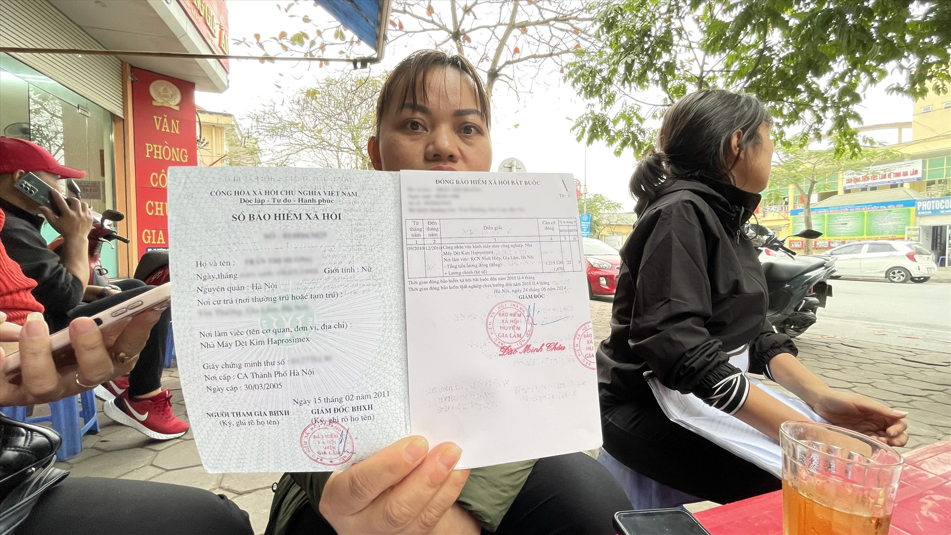 Tổ chức công đoàn gặp nhiều khó khăn khi muốn đại diện người lao động khởi kiện doanh nghiệp. Ảnh: Hà Anh