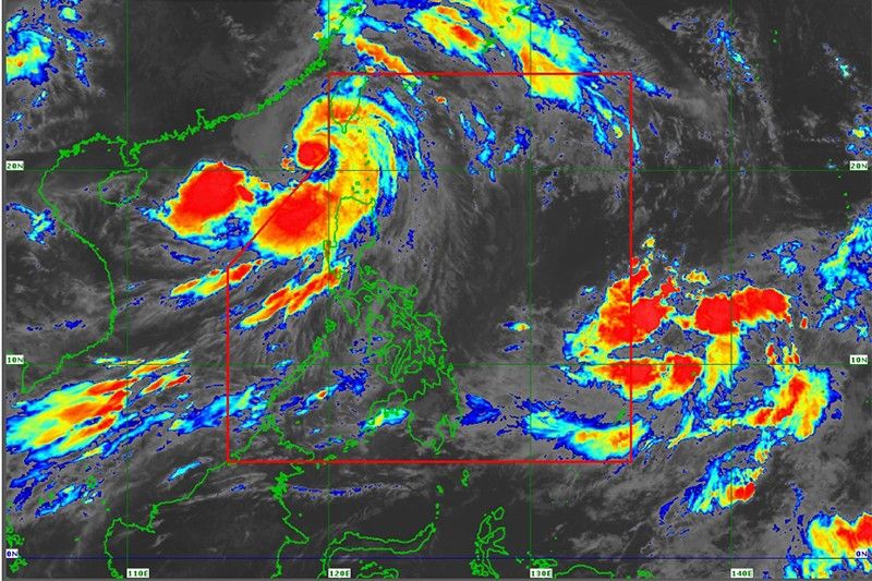 Khi bão Doksuri vừa rời vùng biển giám sát của Philippines, một áp thấp nhiệt đới mới dự kiến mạnh lên thành bão đe dọa đổ bộ Philippines. Ảnh: PAGASA
