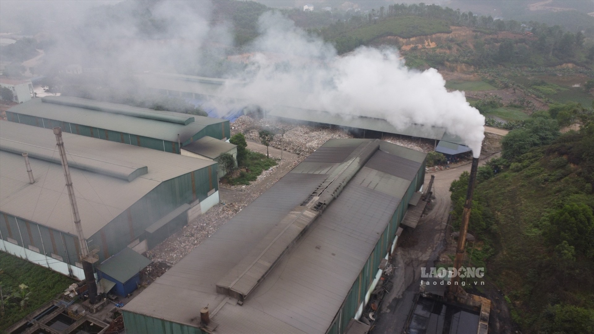 Các nhà máy xử lý rác thải tại xã Minh Đức (TP Phổ Yên, Thái Nguyên) liên tục bị người dân phản ánh gây ô nhiễm môi trường.