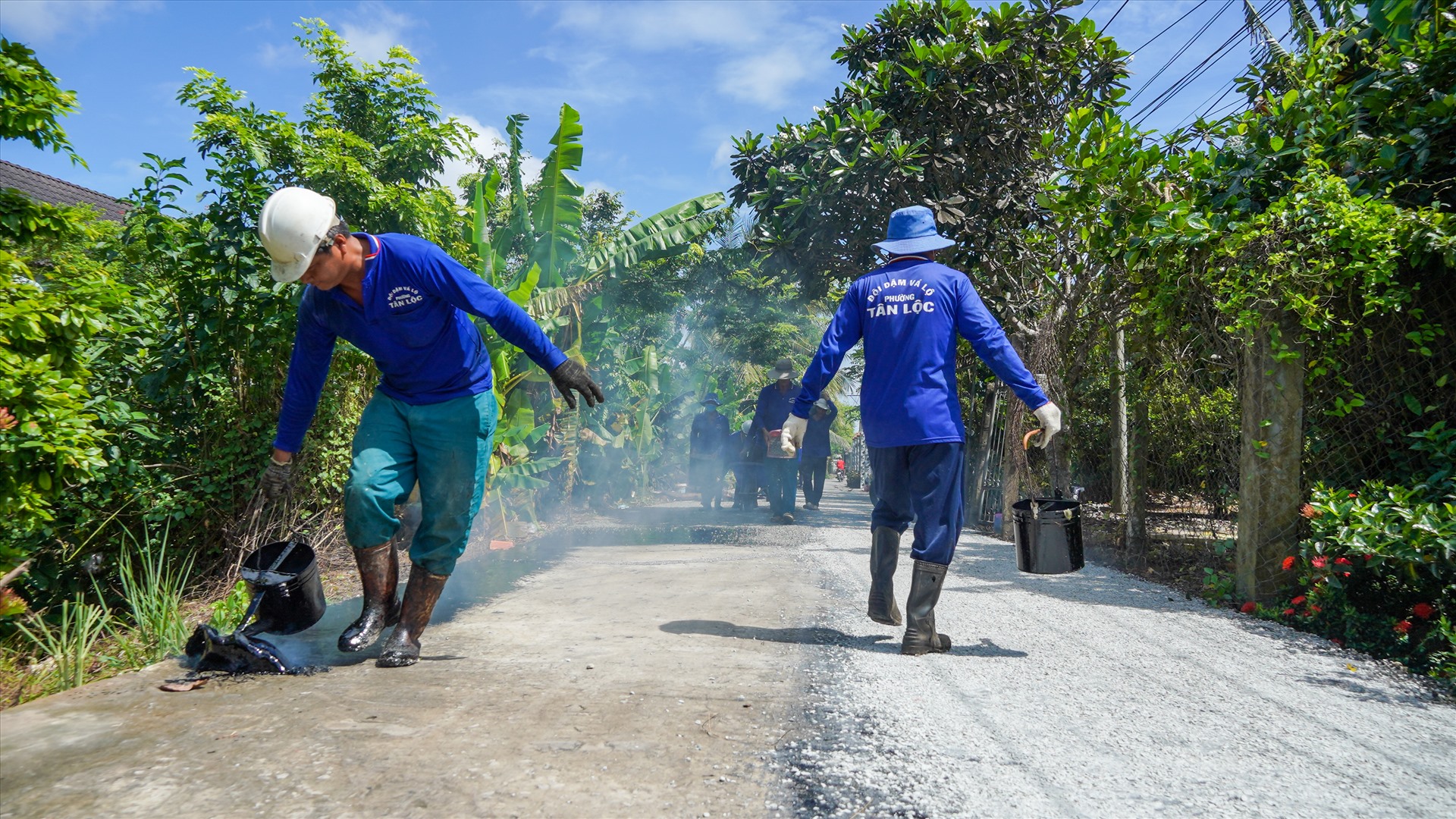 Theo anh Trung, nhờ bà con ủng hộ nên nguồn quỹ được duy trì, hàng tháng đều công khai chi tiêu đến mạnh thường quân,…