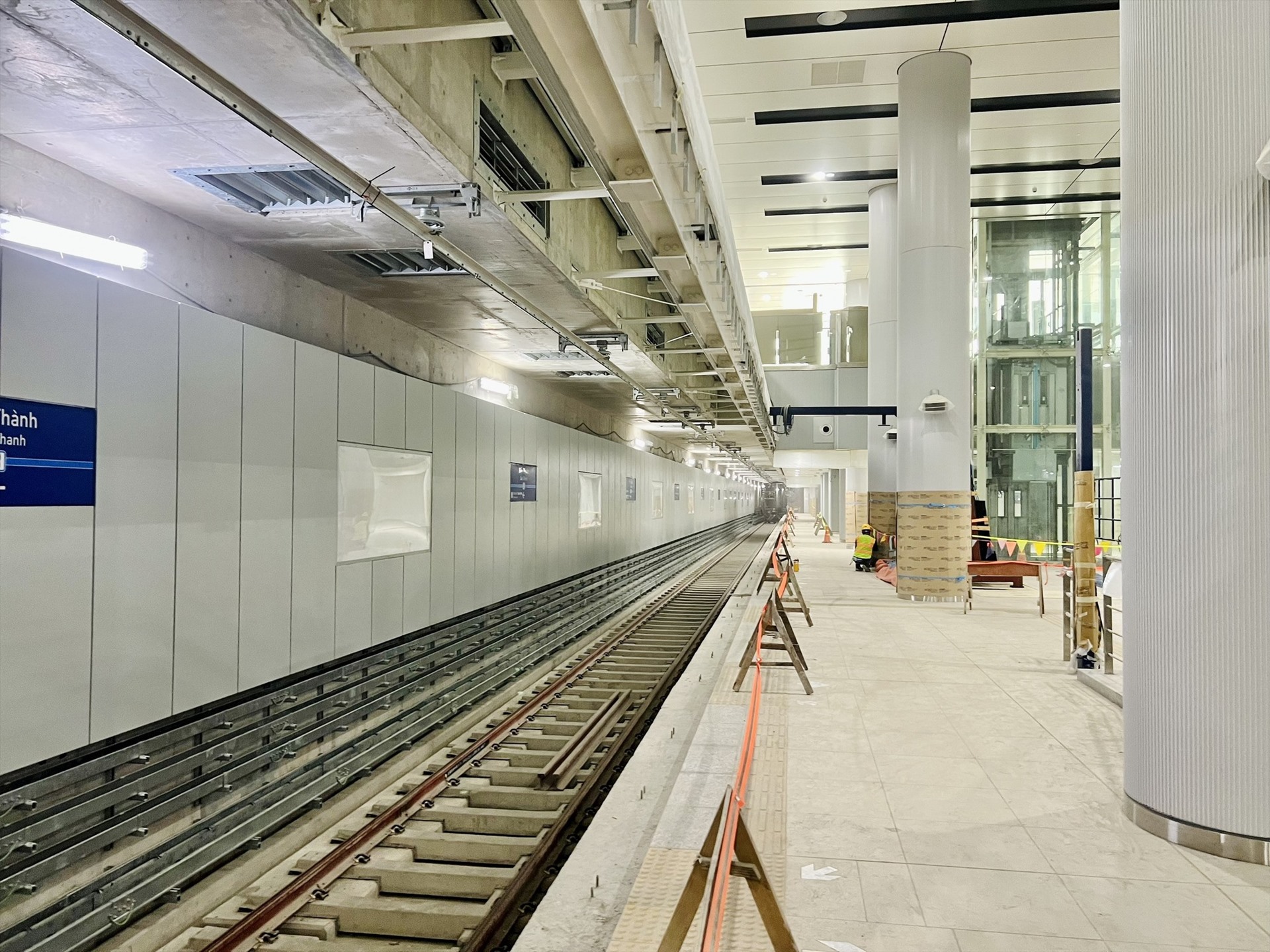 Nhà ga Bến Thành là nhà ga trung tâm của hệ thống metro TPHCM, sẽ được kết nối với các tuyến metro khác trong tương lai.