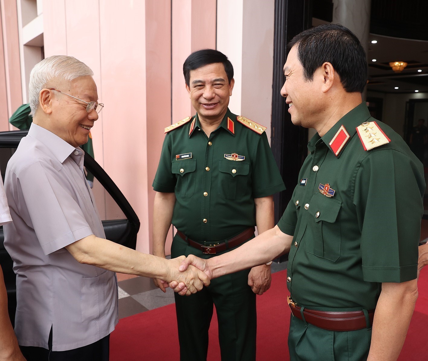 Tổng Bí thư Nguyễn Phú Trọng đến dự Hội nghị Quân uỷ Trung ương lần thứ 6. Ảnh: TTXVN