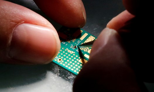 Công nghệ chip có vai trò quan trọng đối với lĩnh vực quốc phòng, điện tử và ôtô. Ảnh: Gadgets360