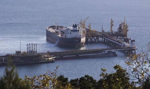 Tàu chở dầu của Nga tại công ty con của Transneft ở Novorossiysk, Nga. Ảnh: AP