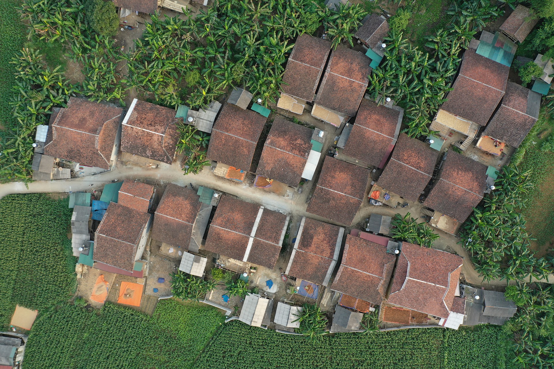 Overview of Phia Thap incense-making village surrounded by mountains