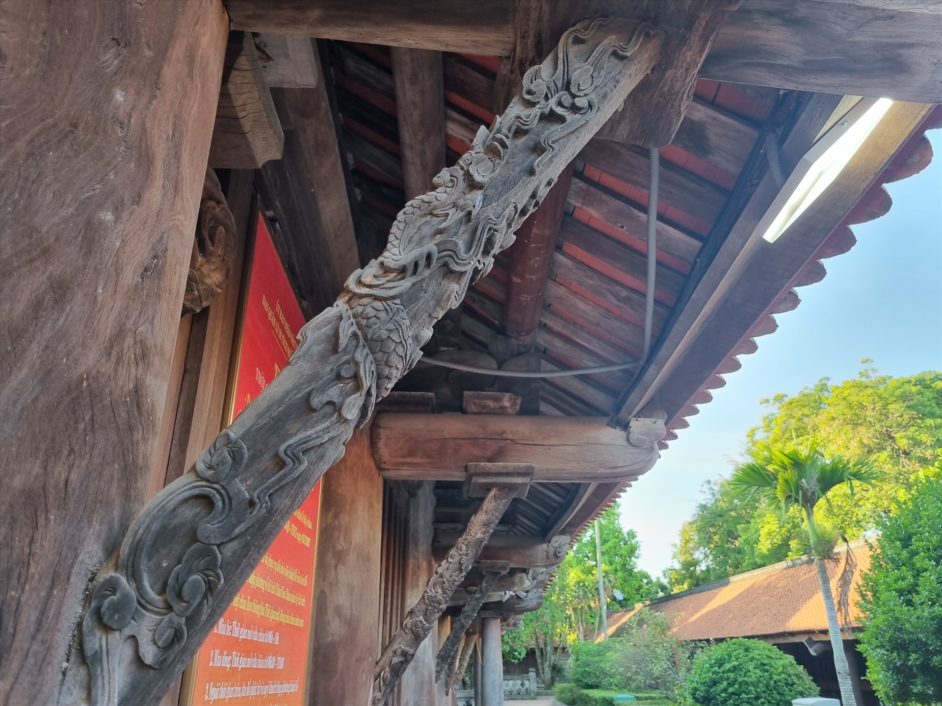 Chiêm ngưỡng kiến trúc ngôi chùa gỗ lim gần 400 tuổi ở Thái Bình