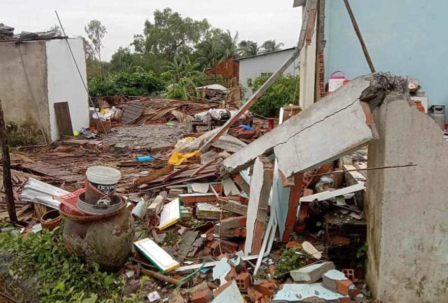 13 người bị thương, gần 200 căn nhà sập, tốc mái ở Kiên Giang vì mưa dông