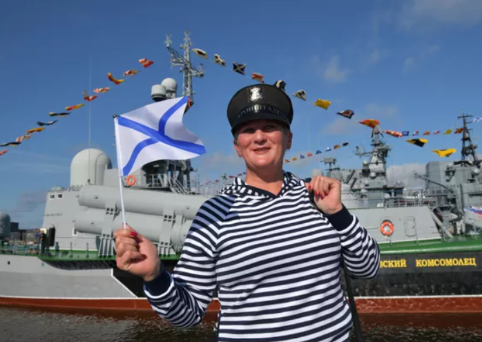 Cuộc duyệt binh hải quân chính được tổ chức ở St. Petersburg nhân Ngày Hải quân Nga. Ảnh: Sputnik