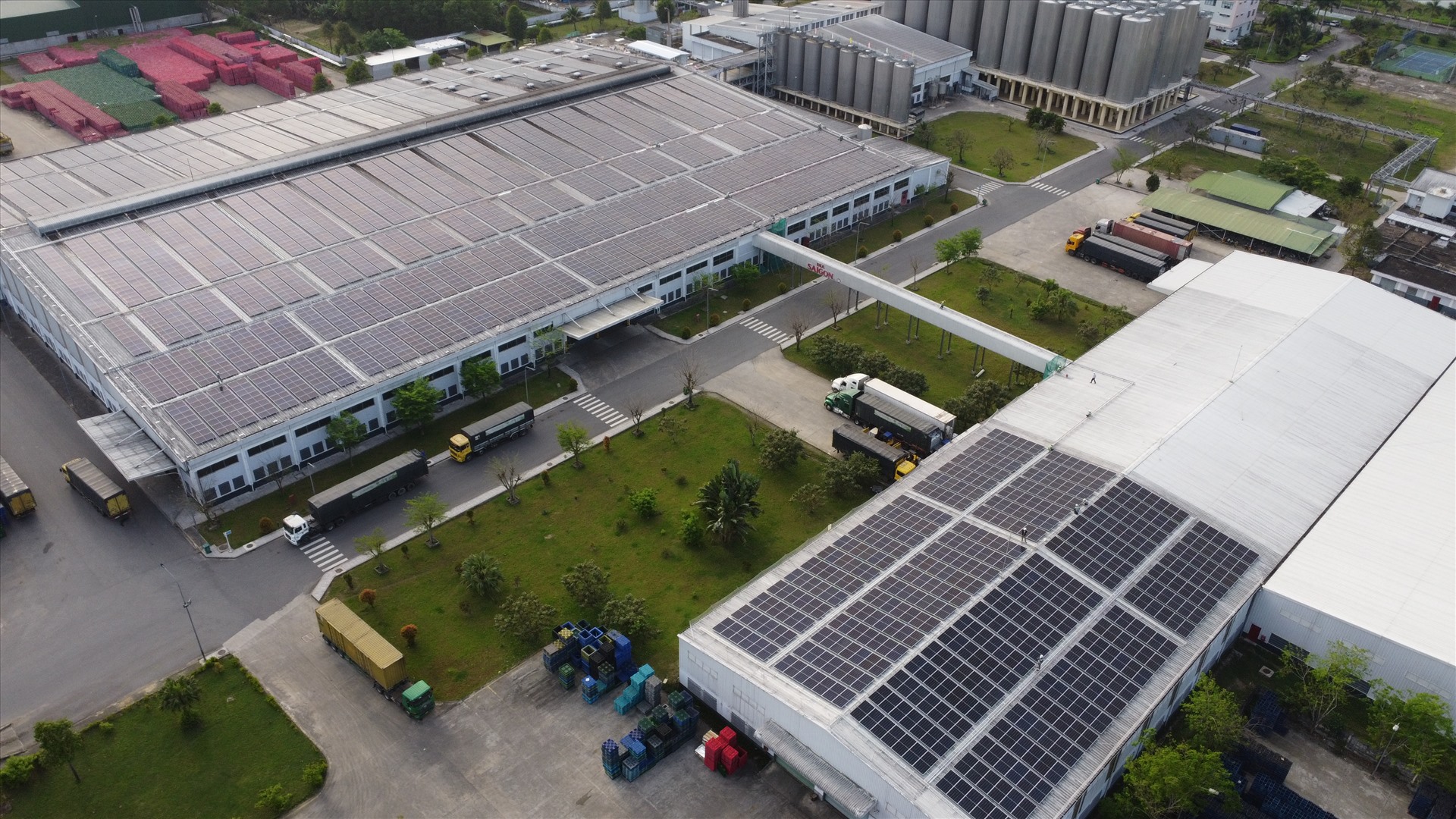 Hệ thống điện năng lượng mặt trời mái nhà tại nhà máy Bia Sài Gòn Quảng Ngãi. Nguồn: SABECO