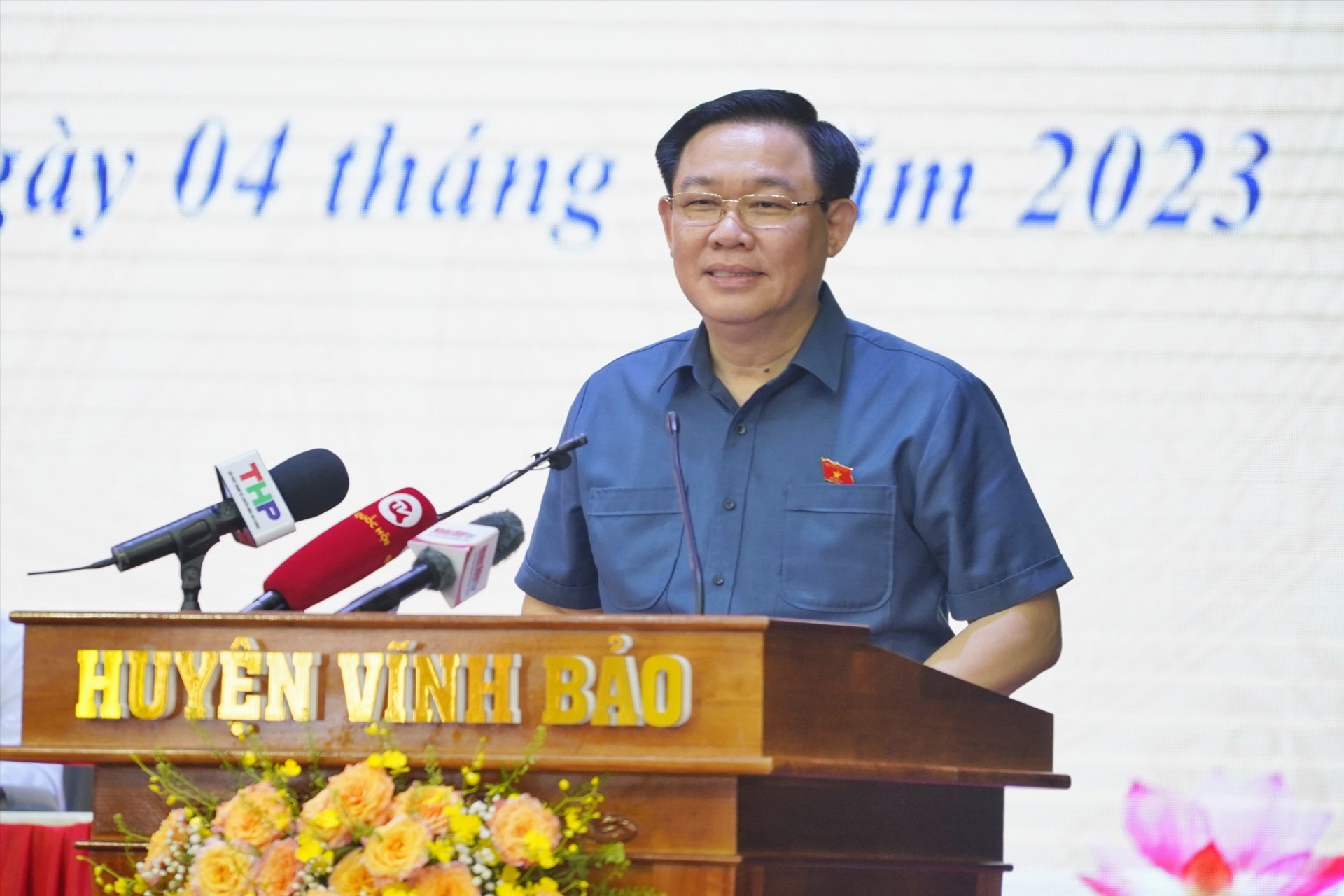 Chủ tịch QH Vương Đình Huệ phát biểu tại cuộc tiếp xúc ngày 4.7. Ảnh: Đàm Thanh