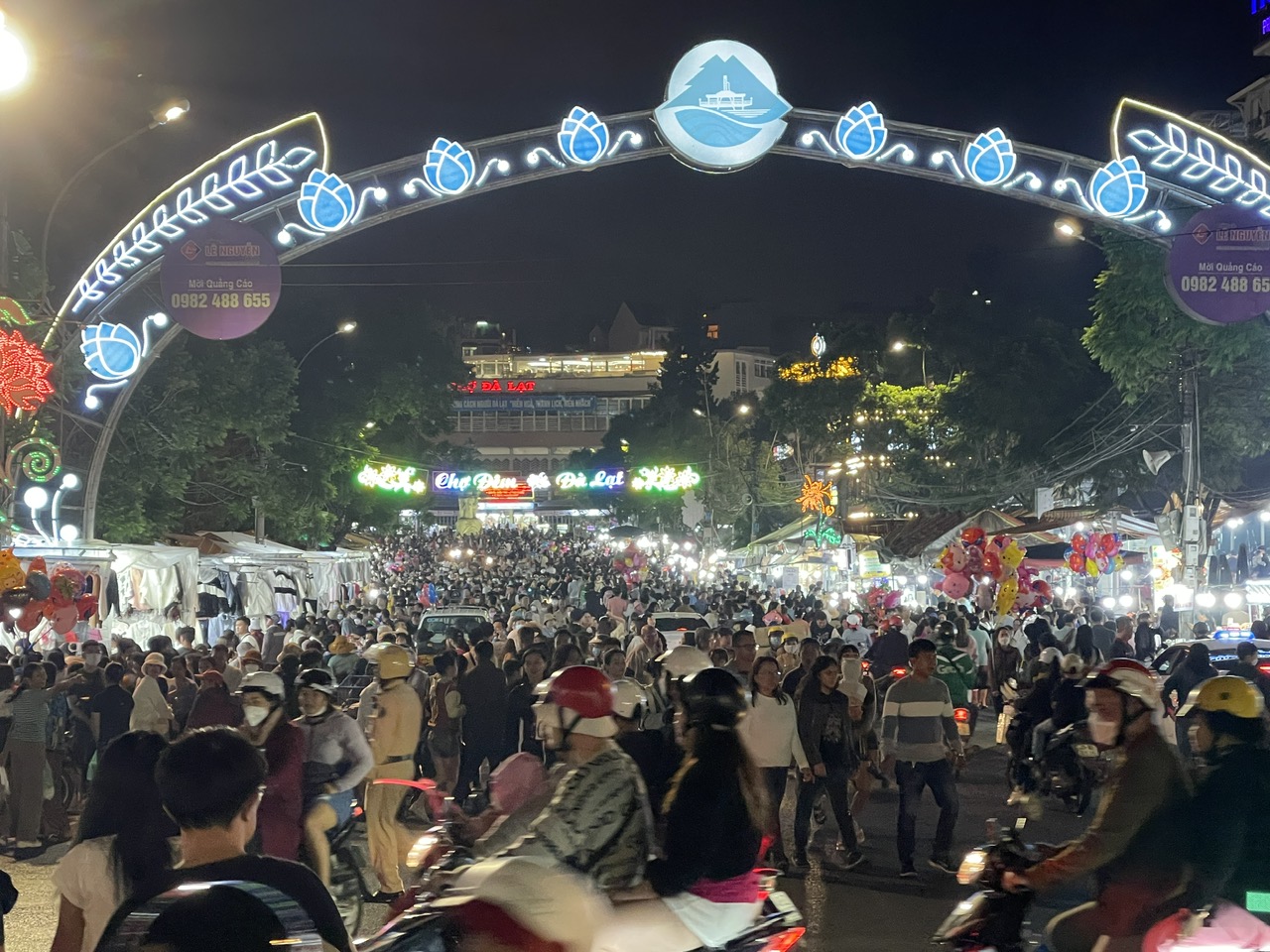 Chợ Đà Lạt hiện nay nằm ở trung tâm thành phố. Ảnh: Hữu Long