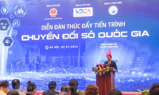 Ông Vũ Kiêm Văn – Phó Chủ tịch kiêm Tổng Thư ký VDCA phát biểu khai mạc sự kiện. Ảnh: Minh Sơn/Vietnam+
