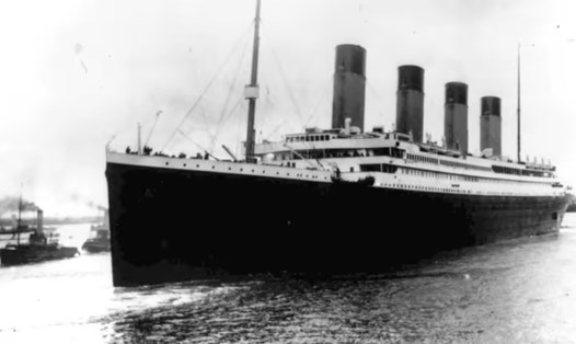 Tàu Titanic rời Southampton, Anh, trong chuyến đi đầu tiên vào ngày 10.4.1912. Ảnh: Viện Hải dương học Woods Hole