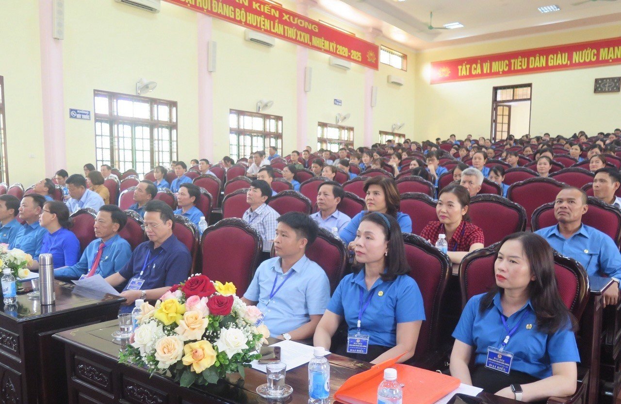 Các đại biểu dự Đại hội Công đoàn huyện Kiến Xương lần thứ XI, nhiệm kỳ 2023 -2028. Ảnh Bá Mạnh