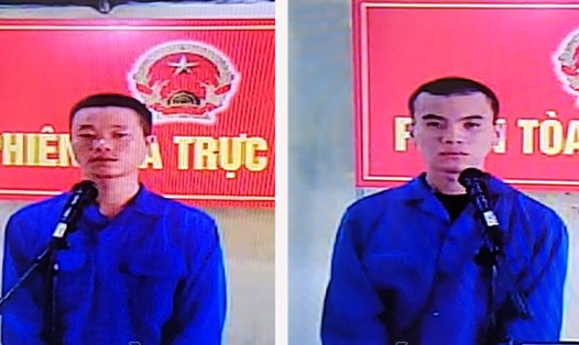 Hai bị cáo Lò Văn Chiêu và Phùng Bùi Kiểm (từ trái qua phải) tại phiên tòa xét xử trực tuyến. Ảnh: Cổng TTĐT huyện Nam Sách