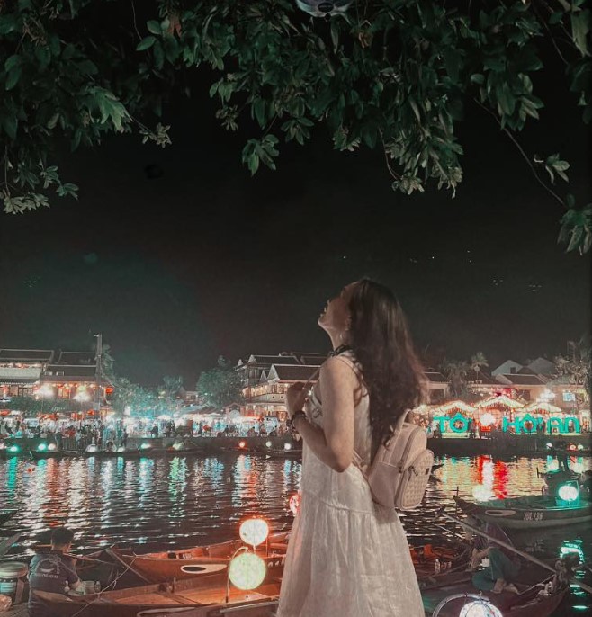 Ngắm trăng trên sông Hoài vào ngằm rằm cực đẹp.