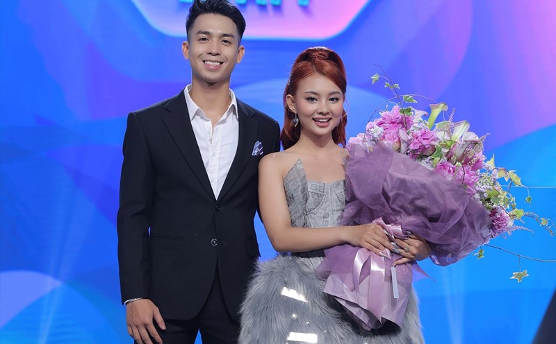 Nữ chính chương trình Người ấy là ai ra về cùng chàng trai độc thân duy ...