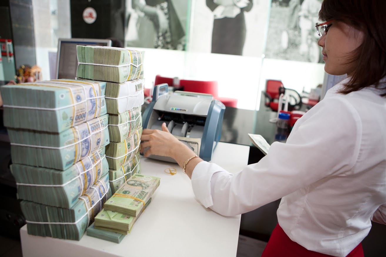 Theo Bộ Xây dựng, doanh nghiệp không tiếp cận được nguồn vốn cho bất động sản. Ảnh: Hải Nguyễn.