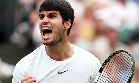 Carlos Alcaraz trải qua trận đấu khó khăn đầu tiên tại Wimbledon 2023. Ảnh: ATP