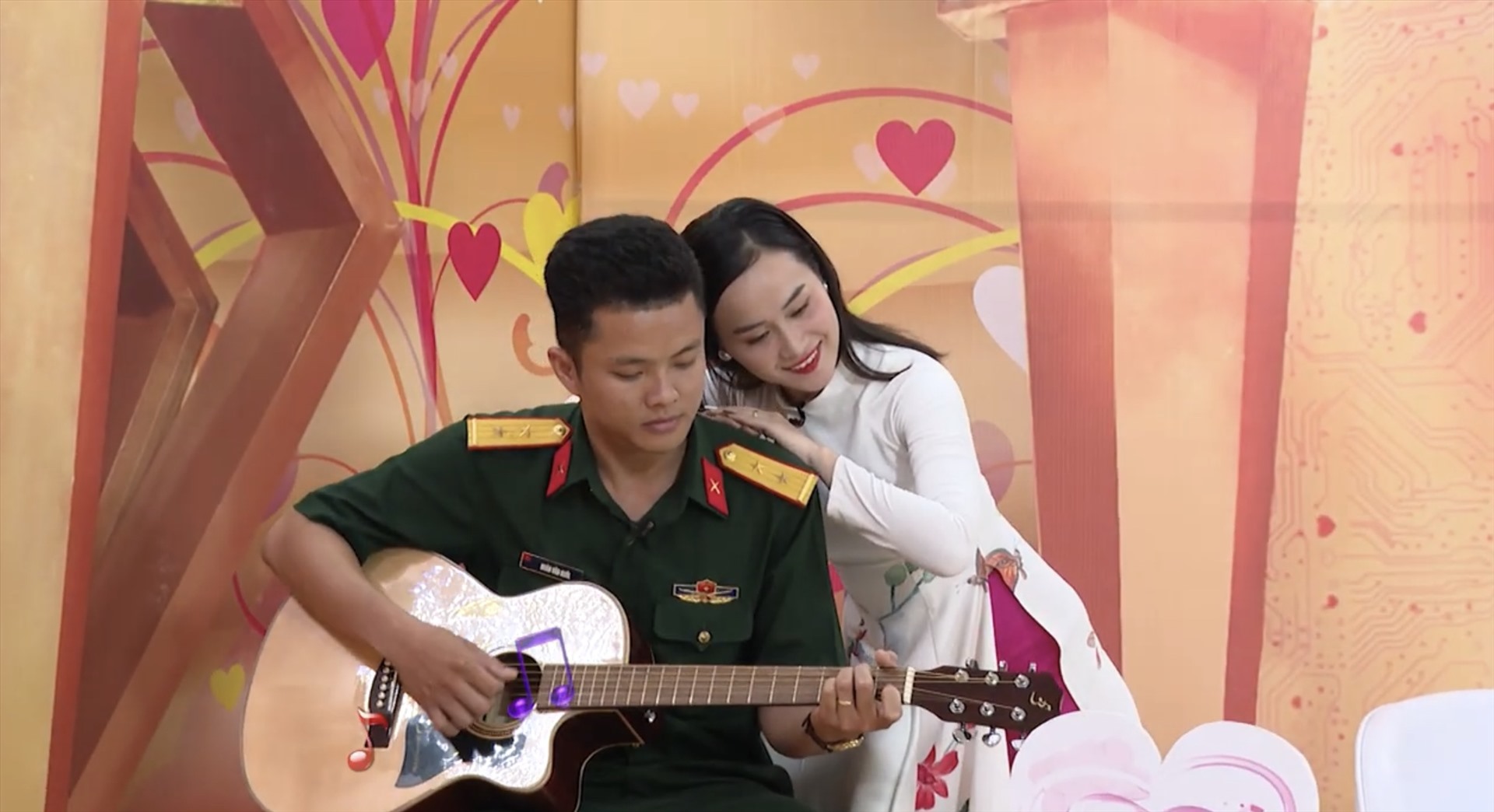 Cặp đôi tại "Vợ chồng son". Ảnh: NSX.

