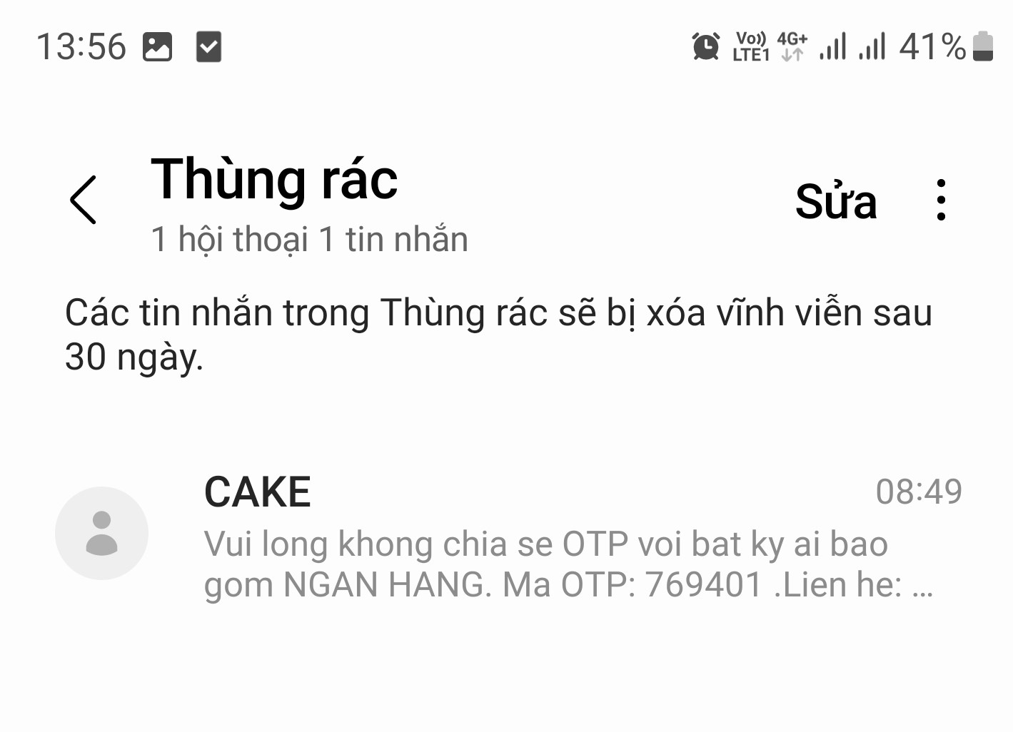 Tin nhắn báo mã OTP tới máy điện thoại của người dân để mở tài khoản ngân hàng bị nhân viên điện lực xóa. Ảnh: Hưng Thơ.