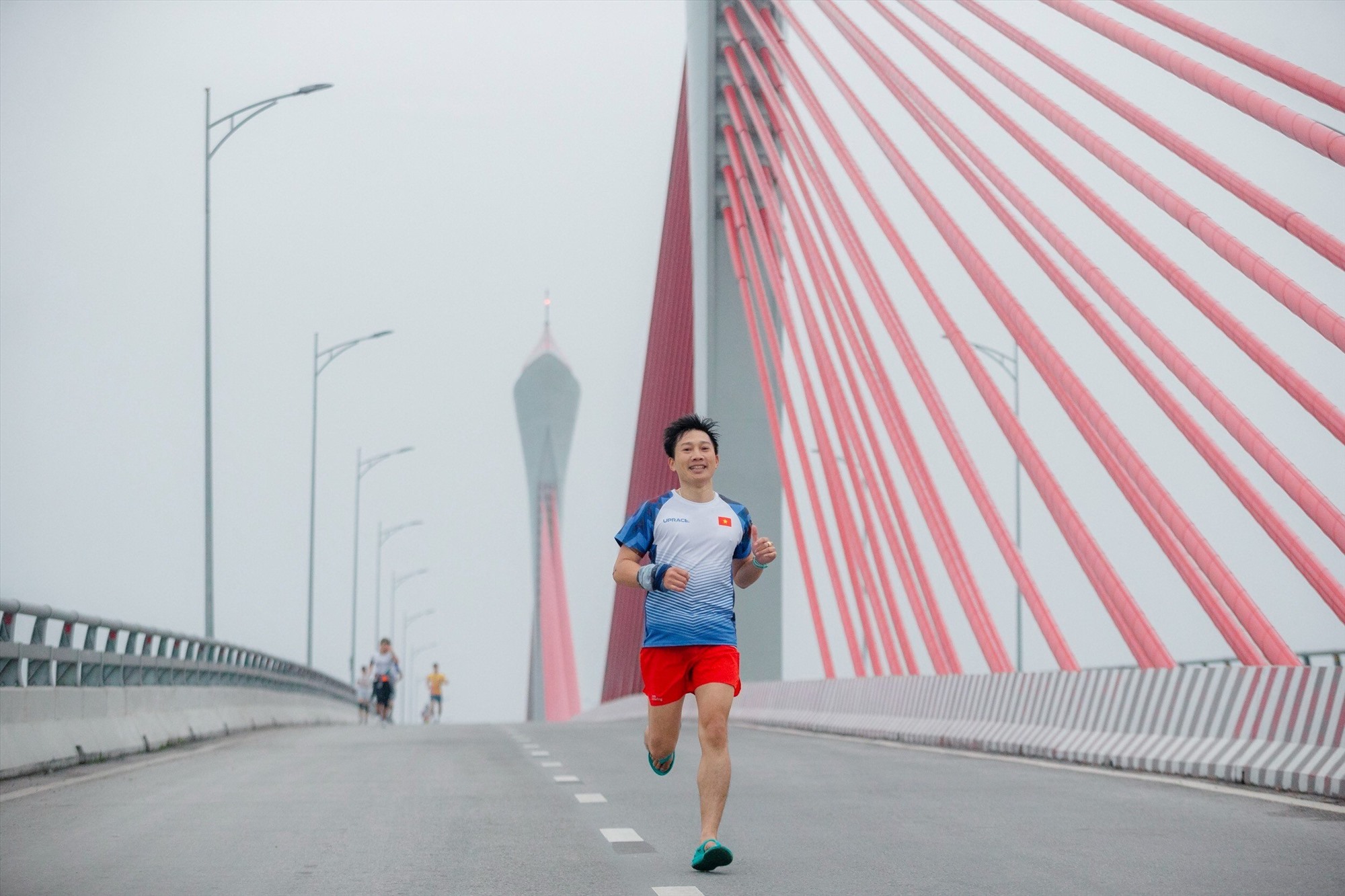 Giải chạy Marathon Về miền Ví Giặm lần đầu tiên tổ chức quy mô lớn ở Nghệ An. Ảnh: Hải Đăng