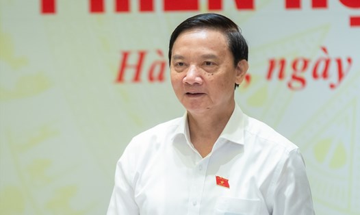 Phó Chủ tịch Quốc hội Nguyễn Khắc Định phát biểu kết luận nội dung phiên họp. Ảnh: Phạm Thắng/QH