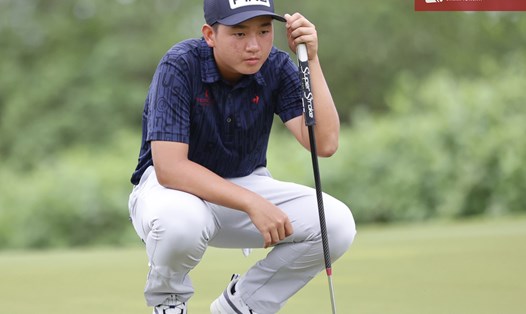 Nguyễn Anh Minh vươn lên ngôi đầu bảng sau vòng 3 giải vô địch golf quốc gia 2023. Ảnh: Như Ý
