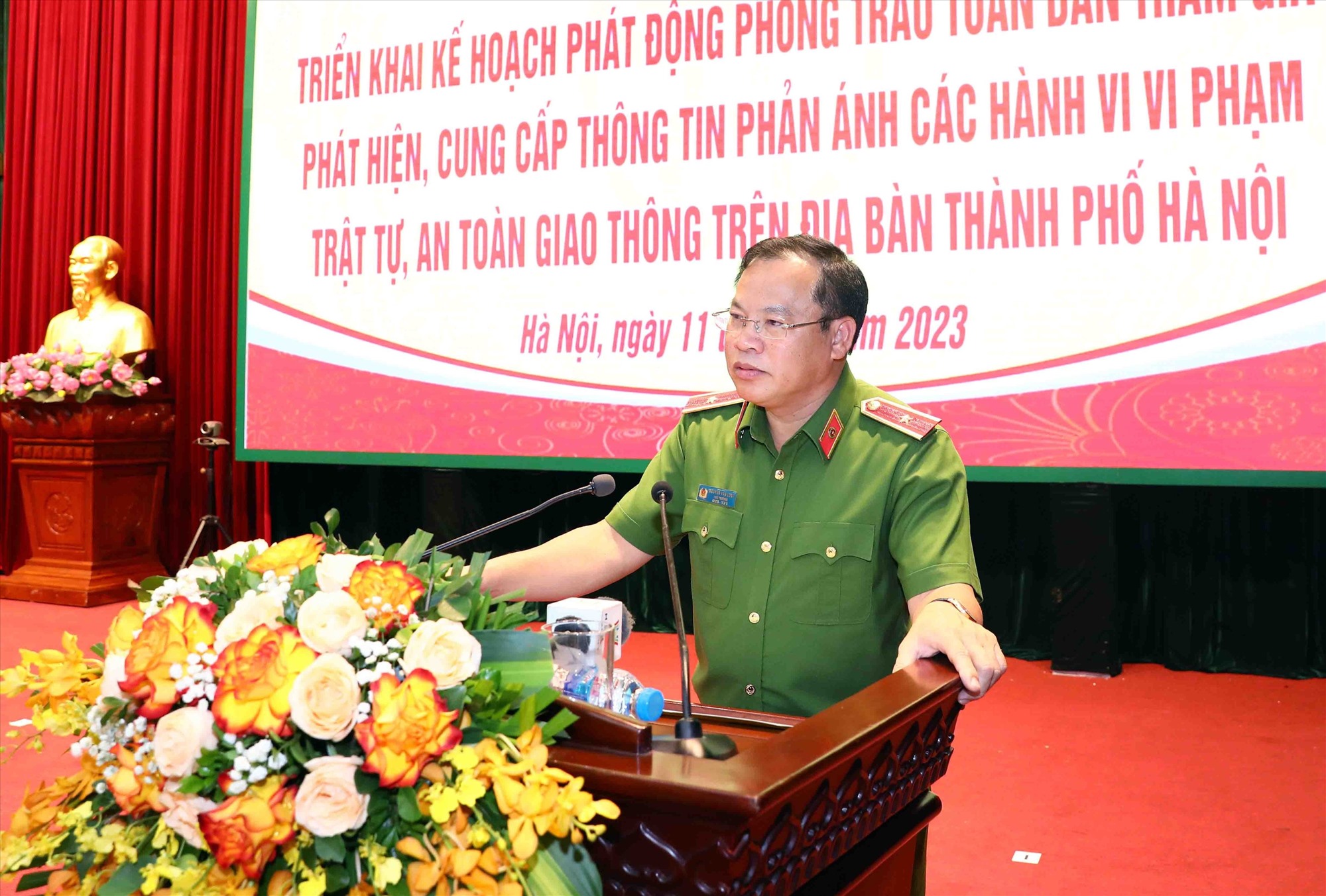 Thứ trưởng Nguyễn Văn Long tại buổi phát động. Ảnh: CAHN