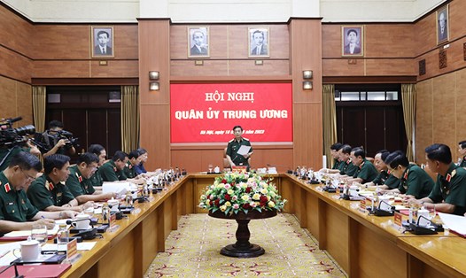 Quân ủy Trung ương tiến hành các bước giới thiệu cán bộ quy hoạch Ban Chấp hành Trung ương Đảng khóa XIV. Ảnh: Bộ Quốc phòng