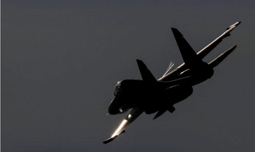 Một máy bay chiến đấu Su-30 của Nga đã rơi trong quá trình huấn luyện. Ảnh: TASS