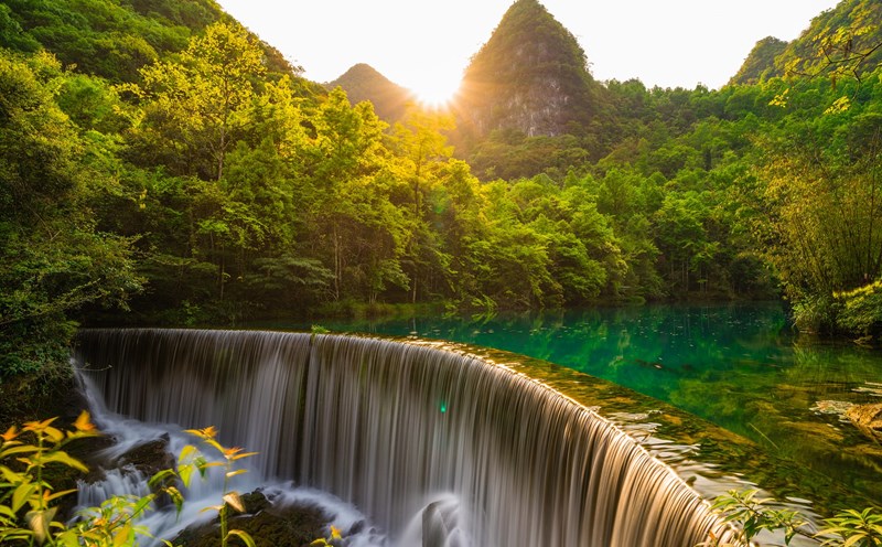 Huyện Lệ Ba (Quý Châu) từng được tạp chí "Địa lý Trung Quốc" bình chọn là "Miền đất đẹp nhất Trung Quốc".